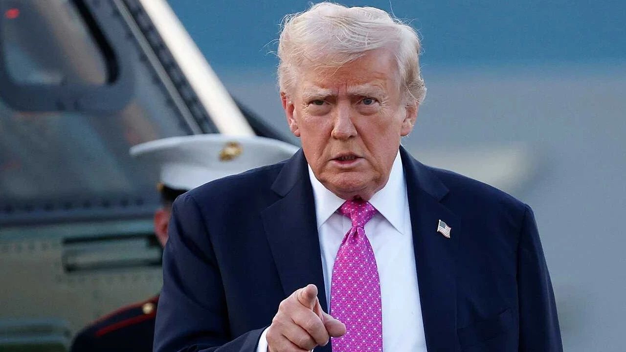 Donald Trump'tan Bad Bunny'ye Super Bowl salvosu! "Amerika'ya hakarettir! İğrenç, uygunsuz..." 2