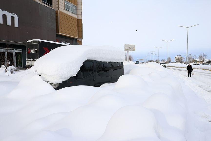 Kar geliyor! 19 il için kar alarmı! İşte kar yağışı beklenen illerimiz 11