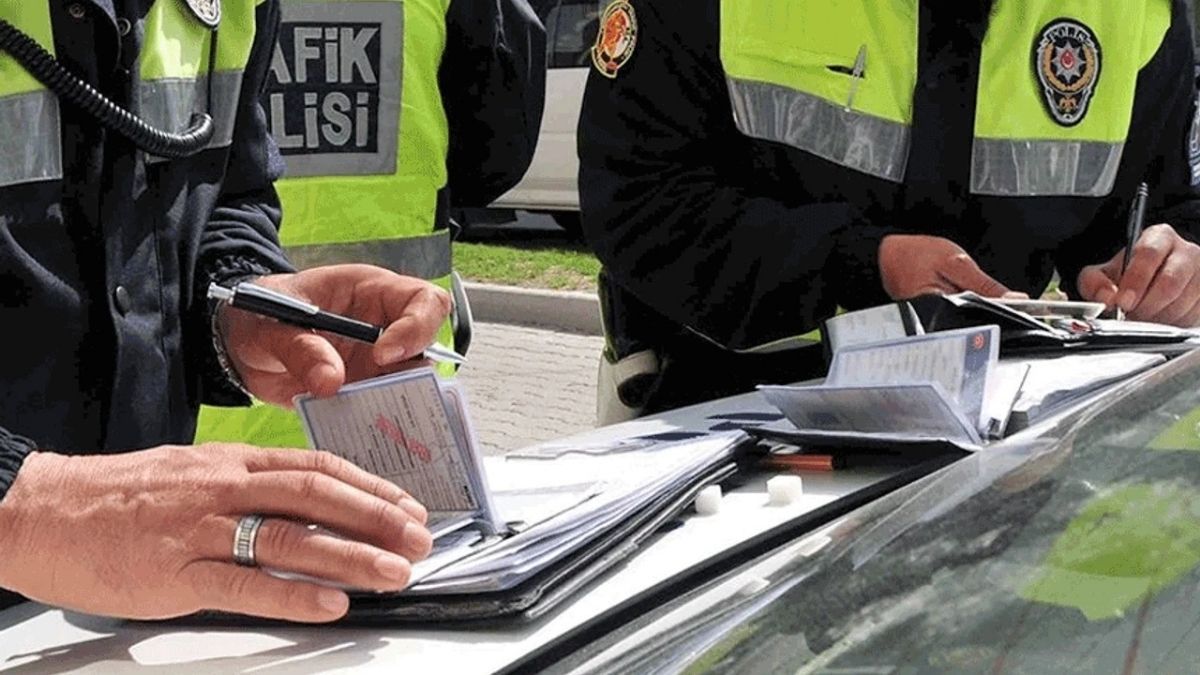 Trafik cezalarında yeni dönem: Para ve hapis cezaları artacak 2