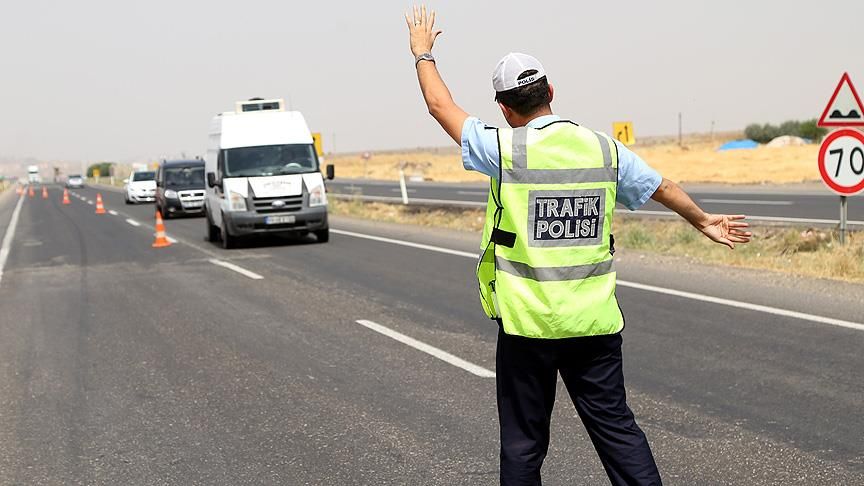 Trafik cezalarında yeni dönem: Para ve hapis cezaları artacak 4
