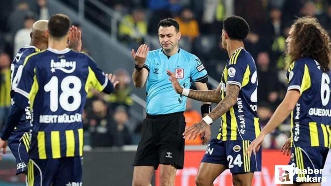 "Kadıköy'de Türk hakemliğinin kara gecesi! Fenerbahçe'ye verilmek zorunda kalınan penaltı komik! Böyle penaltı olmaz! Yazık hem de çok yazık" 2