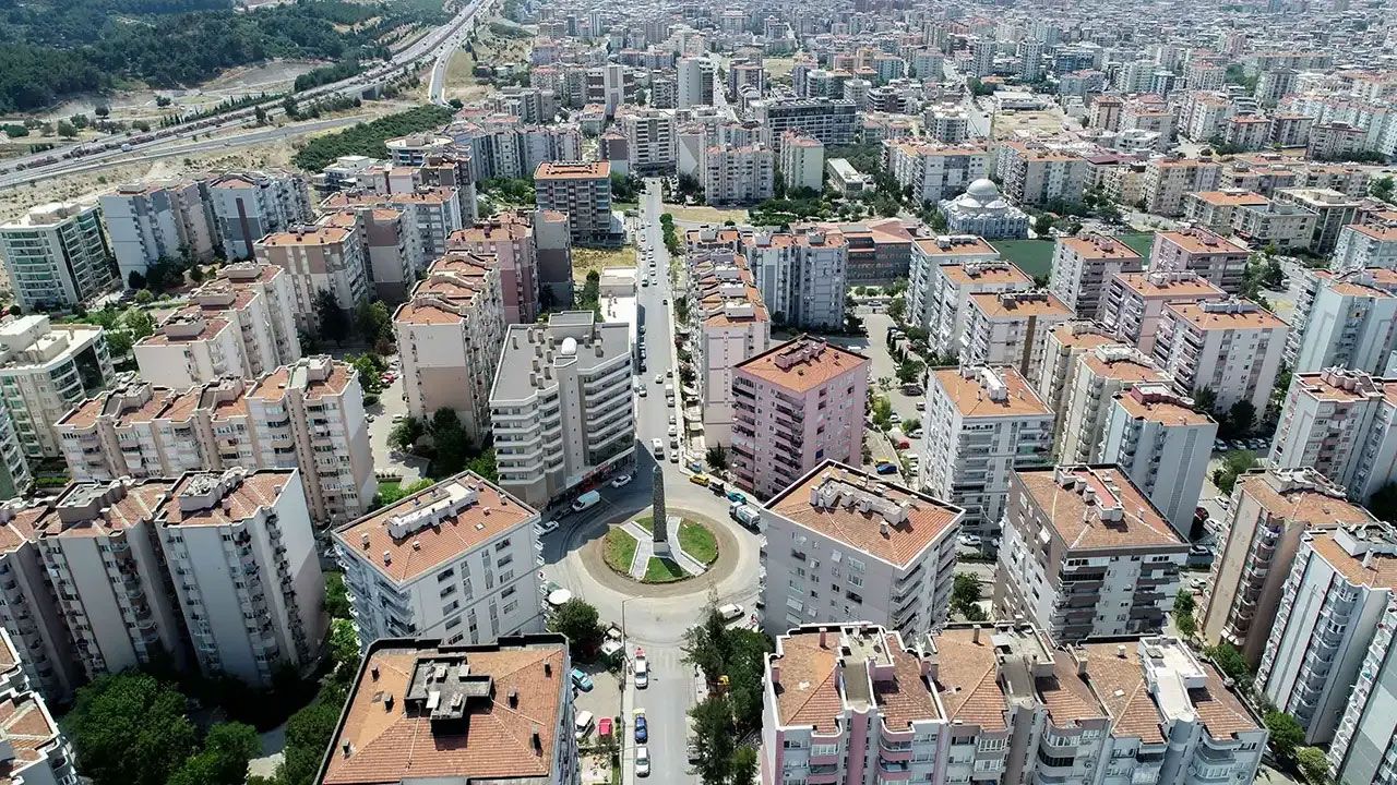 İşte Türkiye'nin en kalabalık 25 ilçesi! Nüfusu ile 57 ili geride bıraktı 1