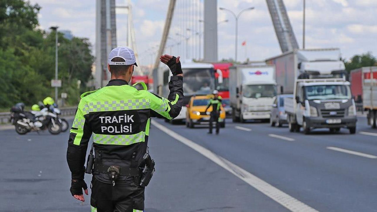 6 madde Meclis'ten geçti! Trafikte bunları yapan yandı! Hapis cezası bile var 3