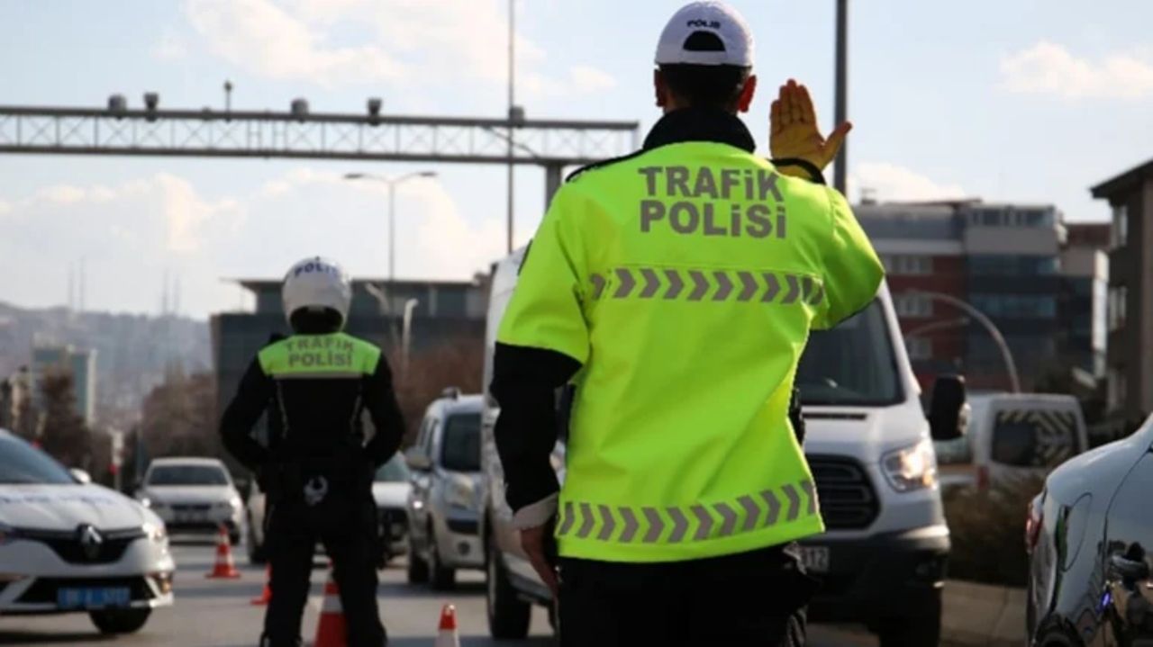 6 madde Meclis'ten geçti! Trafikte bunları yapan yandı! Hapis cezası bile var 5