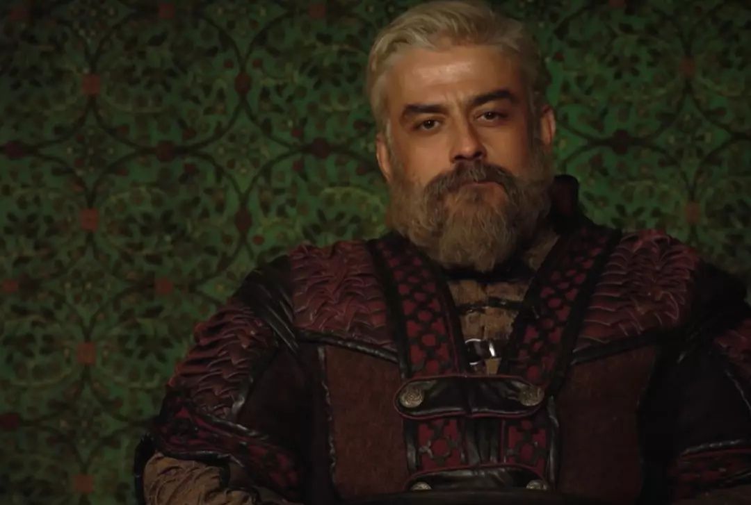 Poyraz Karayel'in Sefer'inden acı haber! Ünlü oyuncu Kanbolat Görkem Arslan, 45 yaşında hayatını kaybetti! 2
