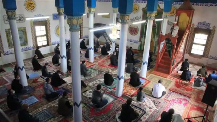 Türkiye'nin cami haritası güncellendi! İşte il il cami başına düşen kişi sayısı 9