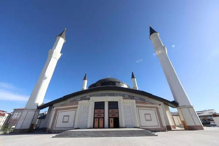 Türkiye'nin cami haritası güncellendi! İşte il il cami başına düşen kişi sayısı 35