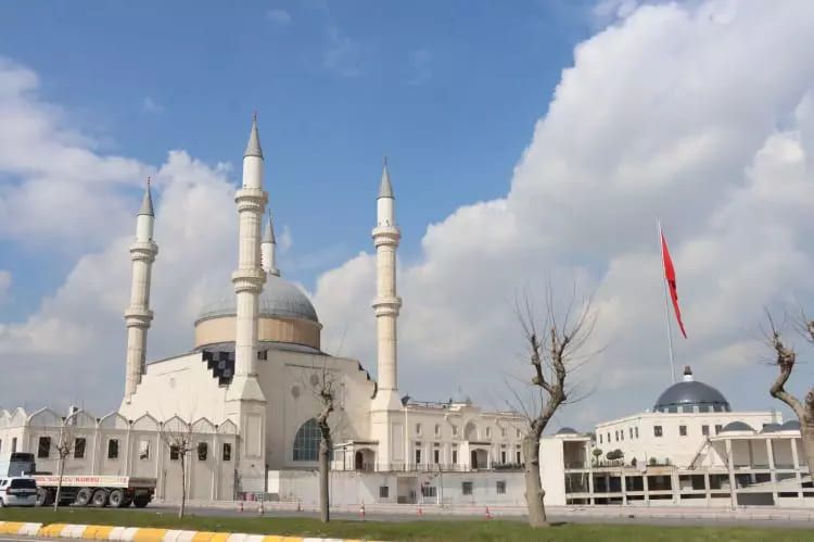 Türkiye'nin cami haritası güncellendi! İşte il il cami başına düşen kişi sayısı 42
