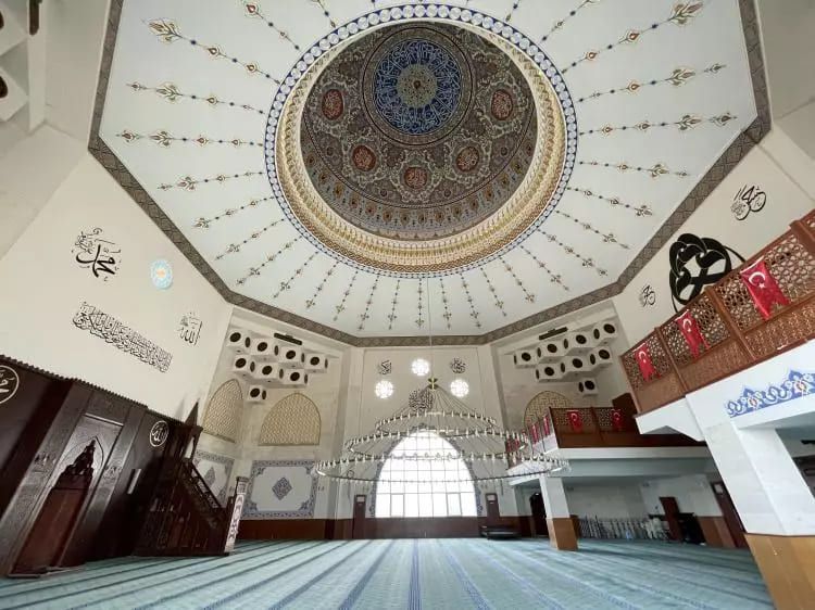 Türkiye'nin cami haritası güncellendi! İşte il il cami başına düşen kişi sayısı 44