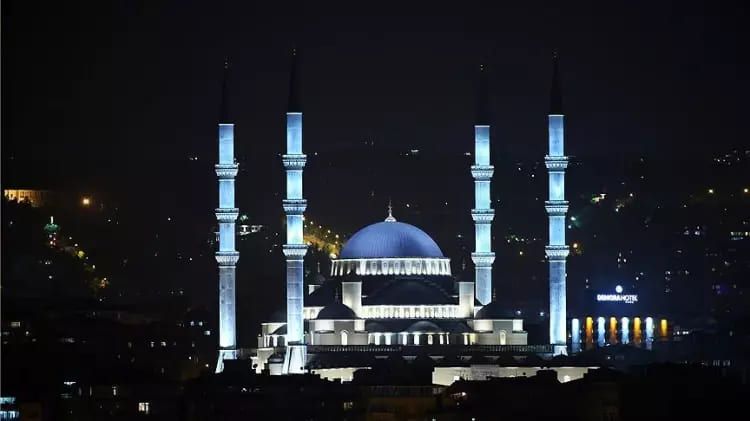 Türkiye'nin cami haritası güncellendi! İşte il il cami başına düşen kişi sayısı 5