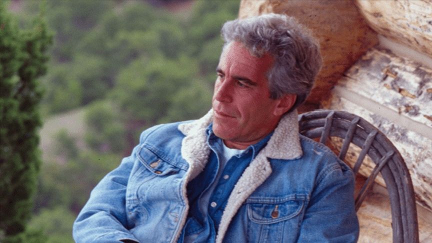 "Epstein yaşıyor mu?" dedikoduları alevleniyor! Sansürlenmemiş şifrede şok edici detaylar 3