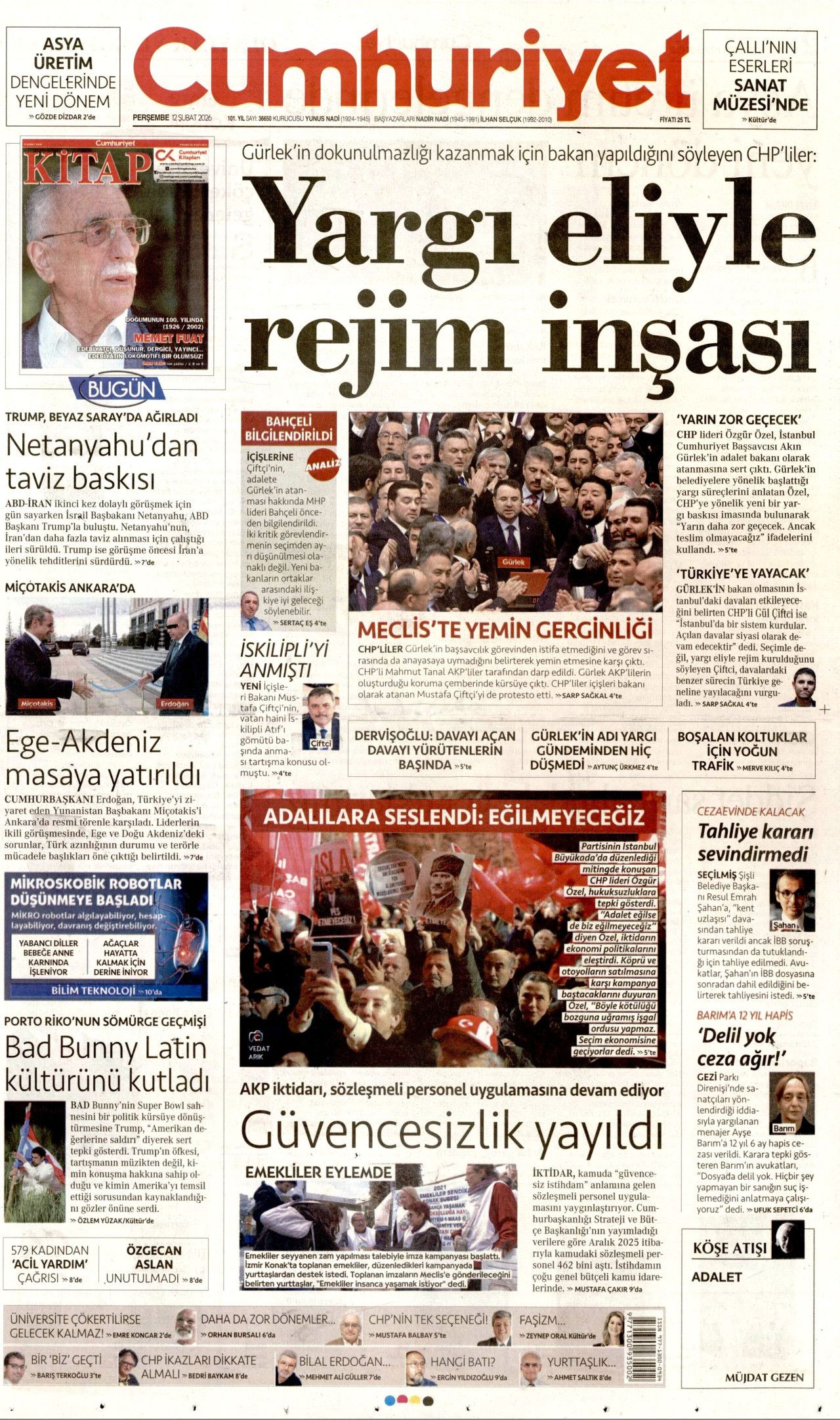 CHP'li vekillerden vandallık... Meclis'te tekmeli yumruklu kavga gazete manşetlerinde! 7