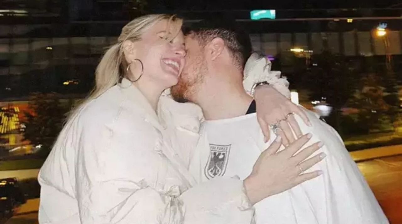 BURAK YÖRÜK EVLENİYOR! Tuana Yılmaz ile Burak Yörük yazın nikah masasında 2