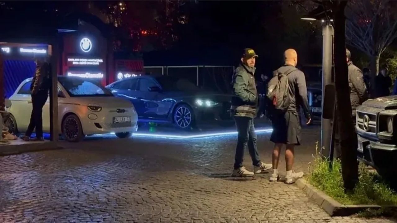 Üyelik 5 bin dolardı! Uyuşturucu ve fuhuş soruşturması sonrası ClubHouse’da üyelik iptali kuyruğu oluştu 4