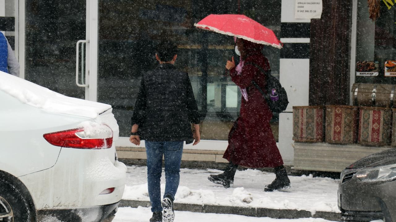 Meteoroloji'den uyarı geldi: 8 ilimize kar geliyor 13