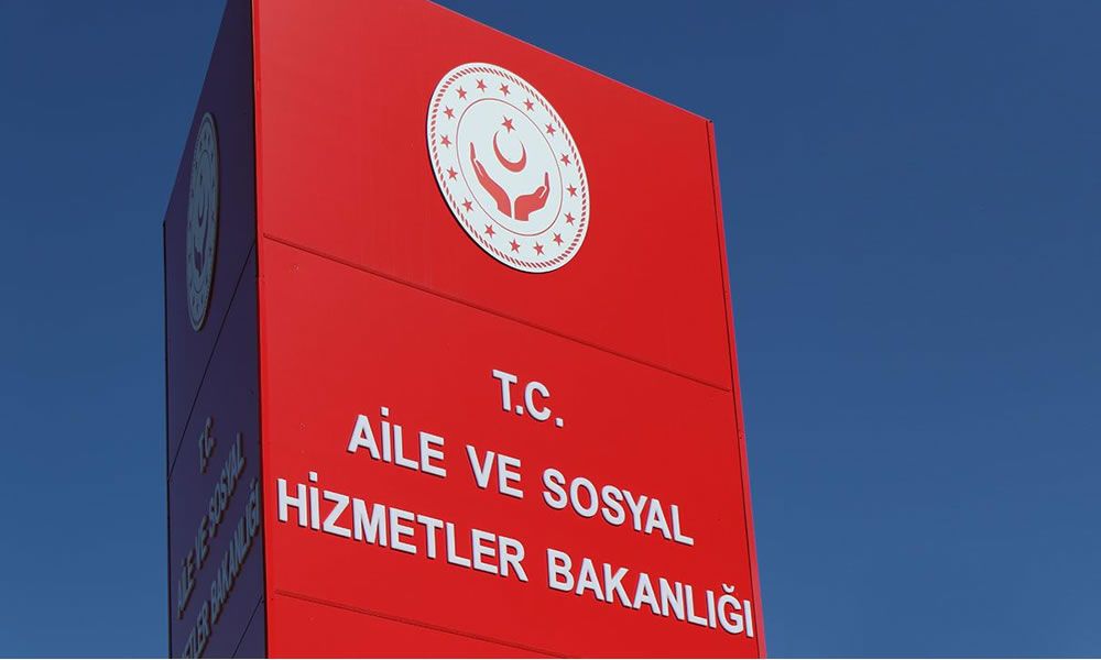 Aile ve Sosyal Hizmetler Bakanlığı'ndan Görele'deki taciz iddiasıyla ilgili açıklama: "Sıfır toleransla, yargı sürecini kararlılıkla takip edeceğiz" 1