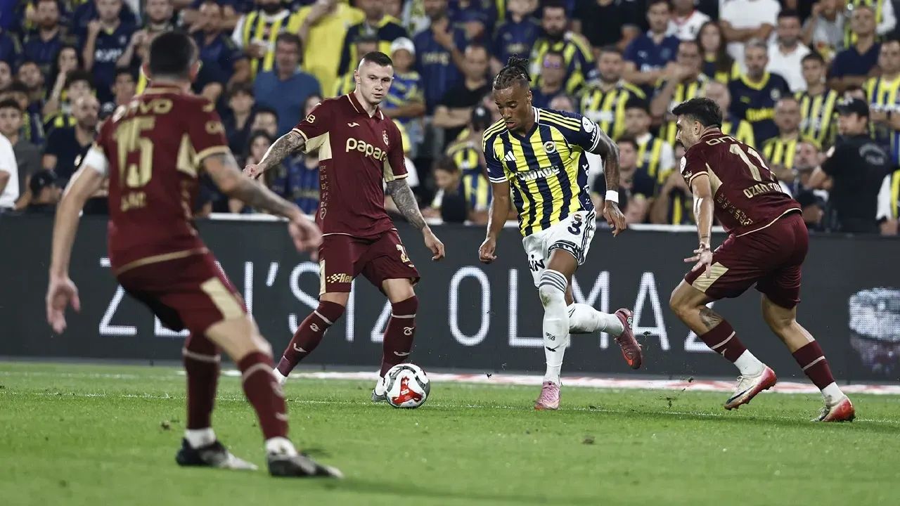 Süper Lig'de nefesleri kesecek derbi: Trabzonspor - Fenerbahçe! İşte iki takımın 11'leri 1
