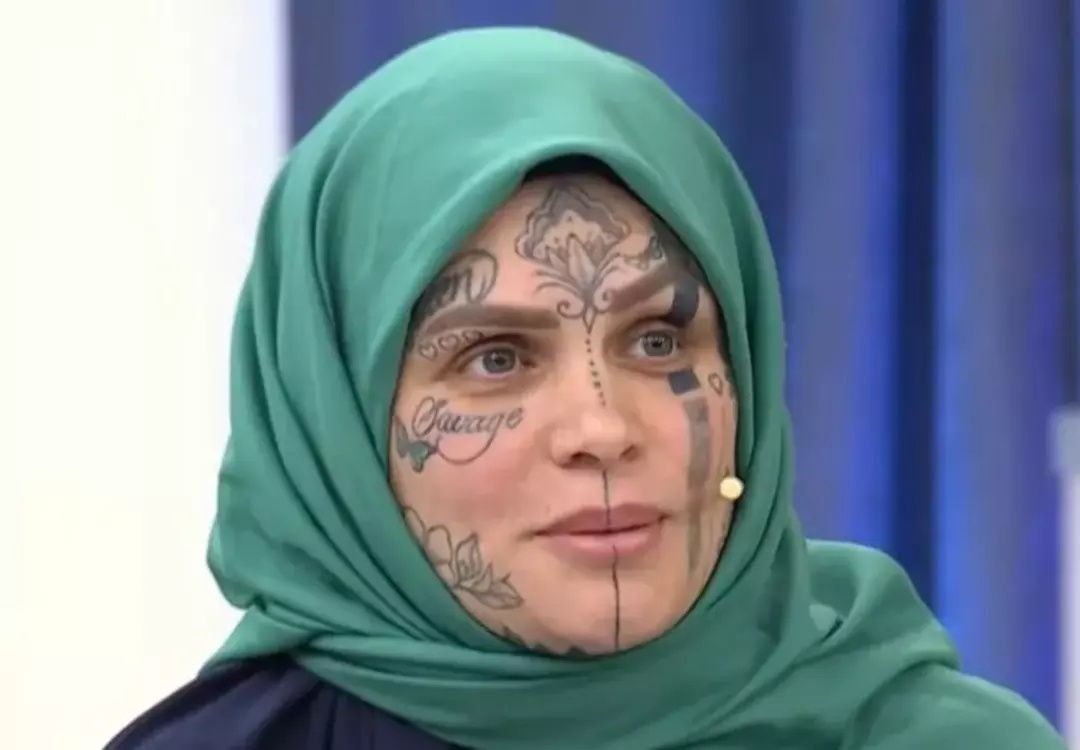Herkes onu konuşuyor: Dövmeli Nazan'ın 15 yıl önceki hali şoke etti! Evlilik programına katılmış... 2