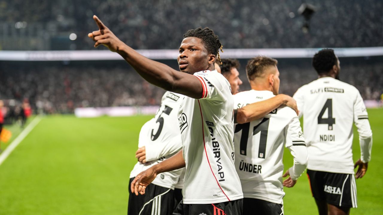 Beşiktaş'ın Başakşehir maçı ilk 11'i belli oldu! Sergen Yalçın'dan sürpriz karar 5