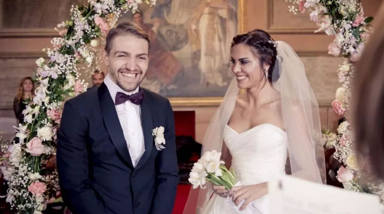 Caner Erkin, Şükran Ovalı ile nasıl tanıştığını anlattı: Hiç yüz vermedi 6