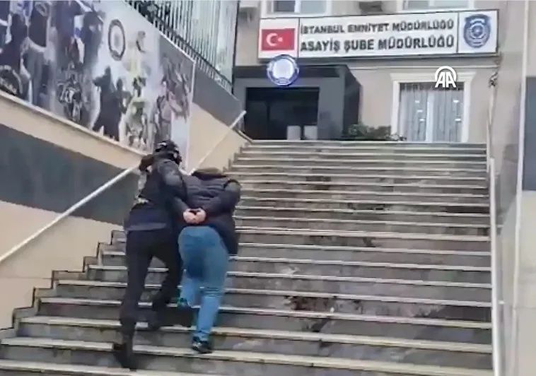 İBB'ye uzanan otopark soygunu muamması! 30 milyon doları çaldıran emanetçi Bilal Durmaz'ın ifadesi şoke etti: Paralar 3 aydır araçtaydı, bana hiç lazım olmadı! 9