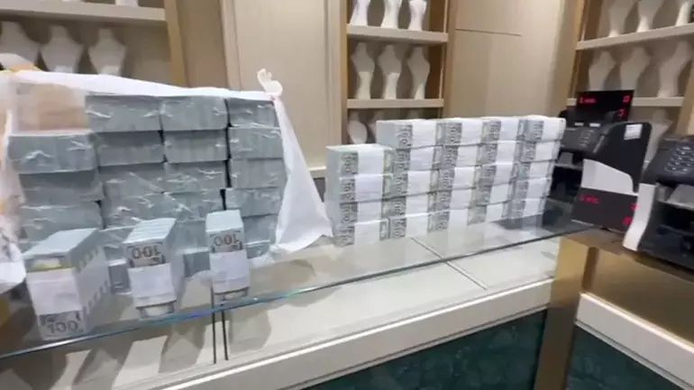 İBB'ye uzanan otopark soygunu muamması! 30 milyon doları çaldıran emanetçi Bilal Durmaz'ın ifadesi şoke etti: Paralar 3 aydır araçtaydı, bana hiç lazım olmadı! 1
