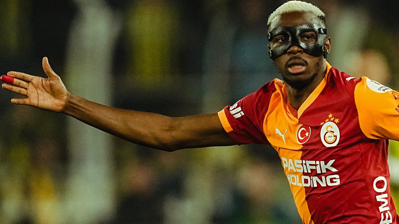 Victor Osimhen isyan etti: "Bana köpek muamelesi ve ırkçılık yaptılar" 1
