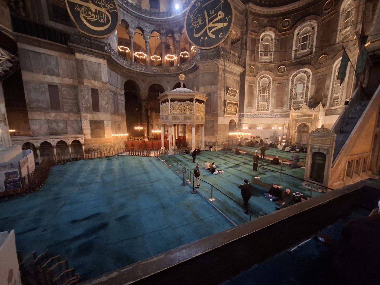 Ramazan öncesi ibadet alanı genişletildi! Ayasofya'da kritik restorasyon aşaması tamamlandı 6