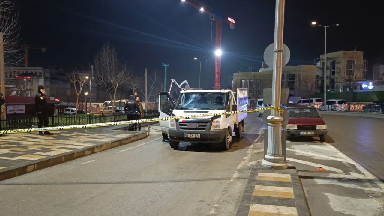 Kahramanmaraş'ta panik anları! Terk edilmiş kamyonet polisi alarma geçirdi 4