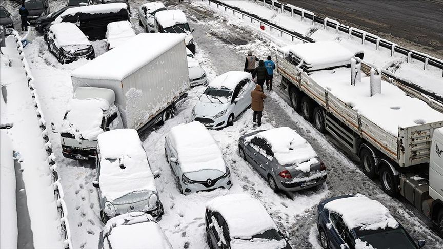 Soğuk hava etkisini artırıyor: 13 ilde kar alarmı 14