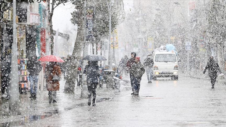 Soğuk hava etkisini artırıyor: 13 ilde kar alarmı 7