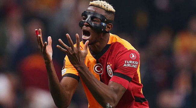 Osimhen çocukken yaşadığı acı dolu hayatı anlattı 2