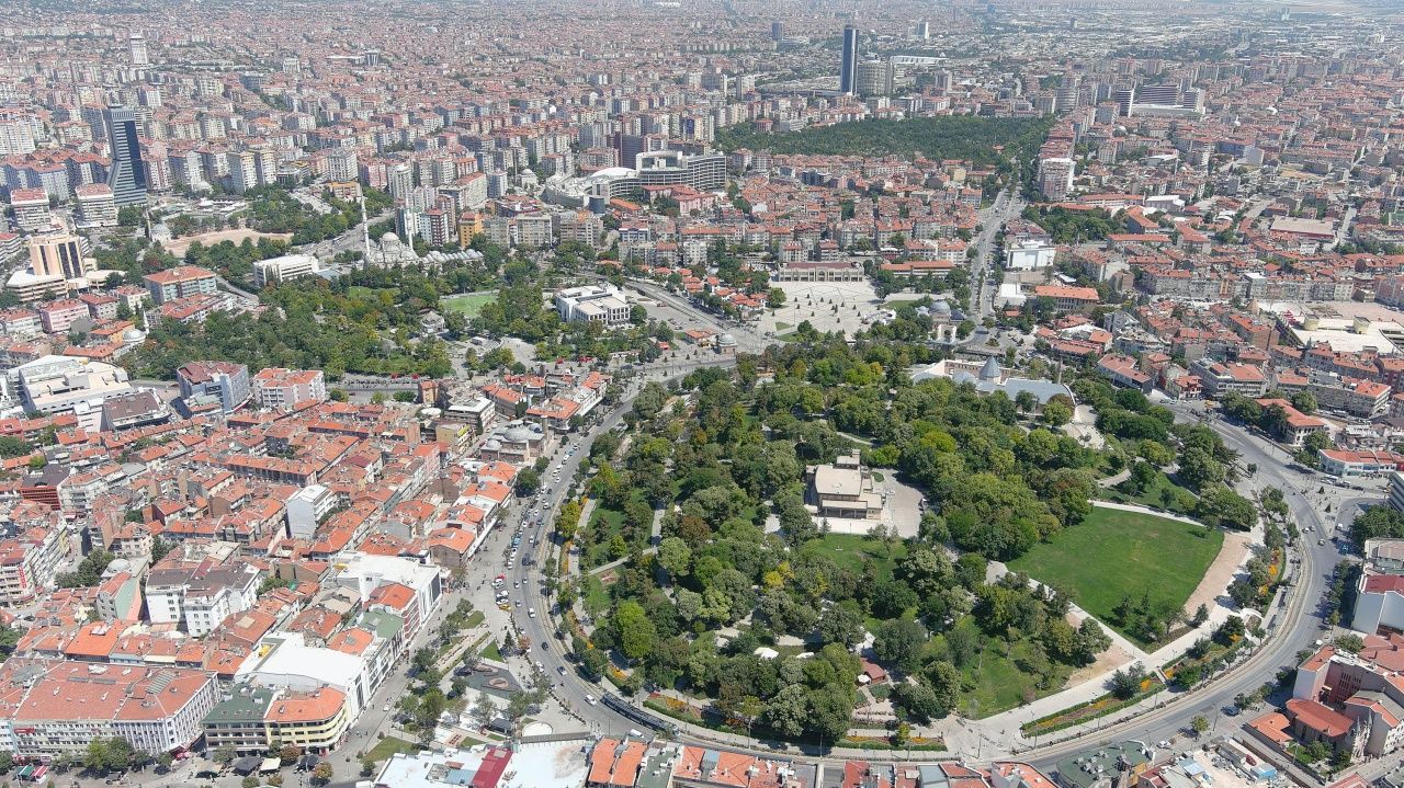 Konya Belediyecilikte çıtayı yükseltti! Bazı şehirler belediyecilik yapamazken Konya Uzaya uydu fırlatıyor 7