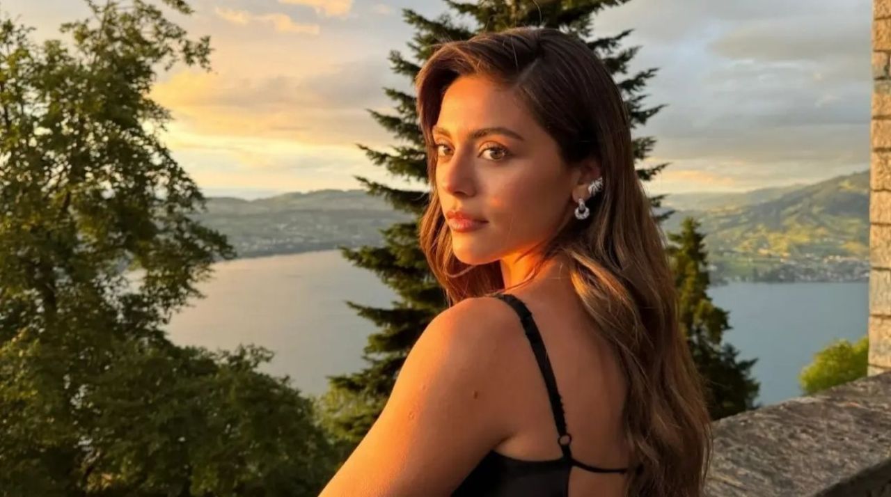 Sıla Türkoğlu'nun kazancı dudak uçuklatıyor! 15 milyonluk imza attı: Her saniyesi için 469 bin TL kazanacak... 6