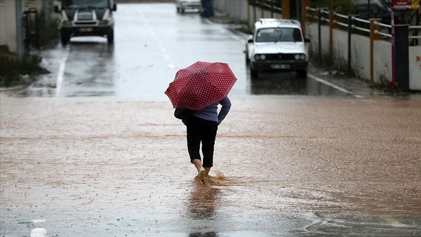 Sağanak yağış uyarısı geldi! Çok sayıda il etkilenecek 26