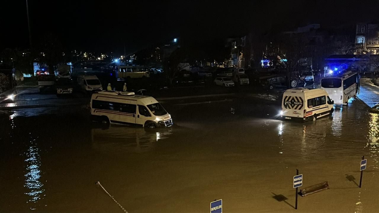 Sağanak yağış uyarısı geldi! Çok sayıda il etkilenecek 5