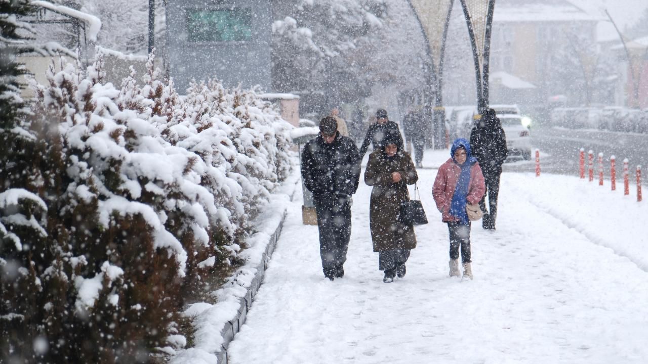 Soğuk hava dalgası geliyor! Birçok ilde kar bekleniyor: Tarih verildi 11