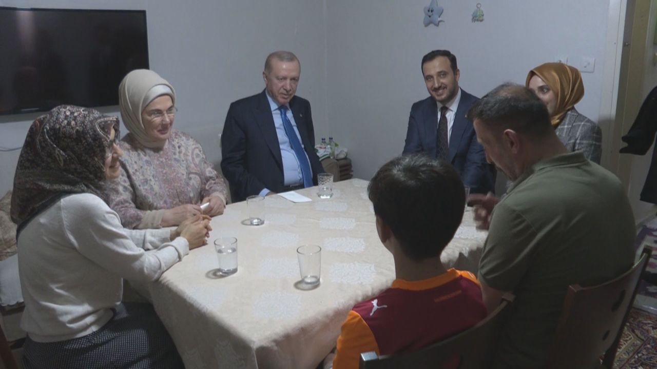 Cumhurbaşkanı Erdoğan'dan iftar ziyareti: Kayacık ailesine misafir oldu 3