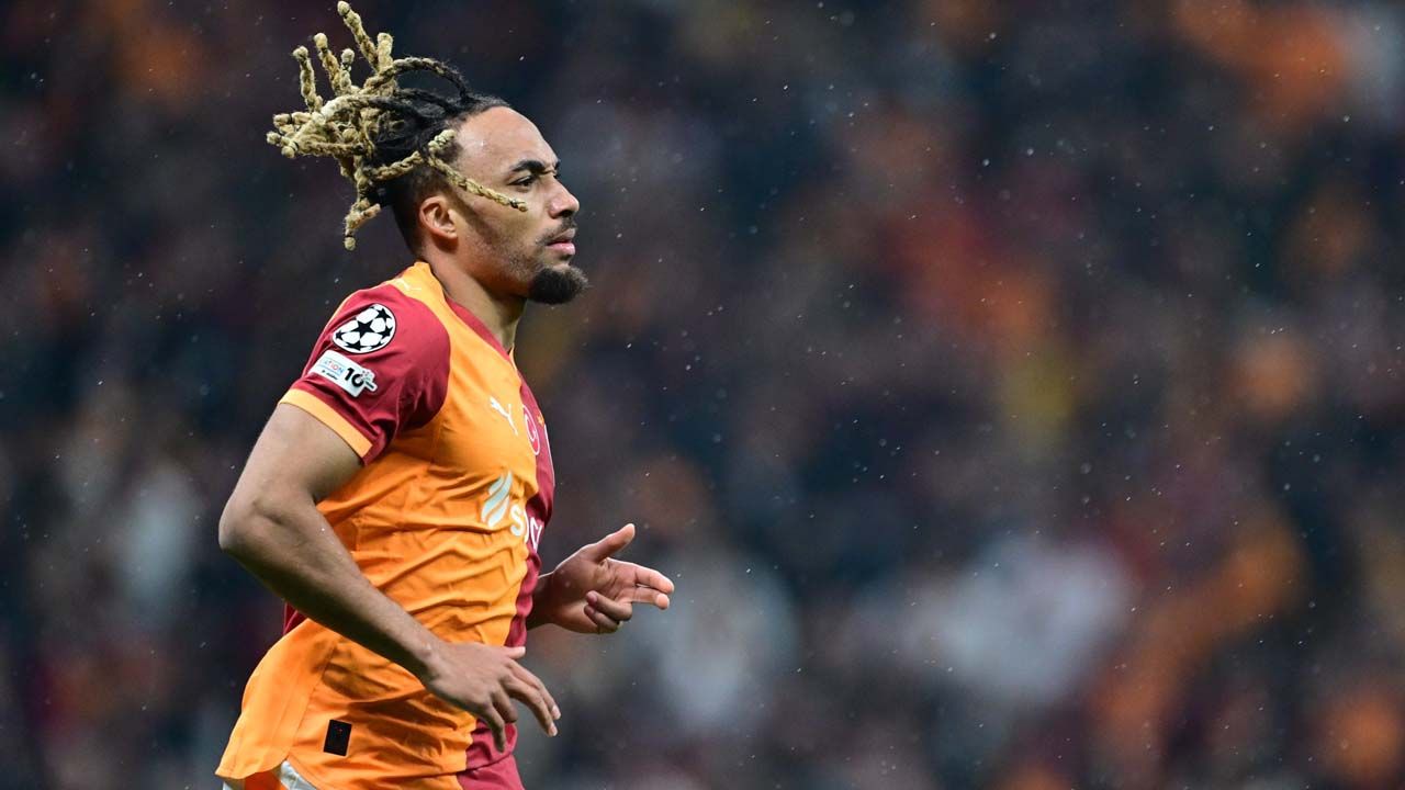 Galatasaray'ın Konyaspor maçı ilk 11'i belli oldu! Okan Buruk'tan 7 oyuncuyla rotasyon kararı: Tüm gözler Mauro Icardi'de 6