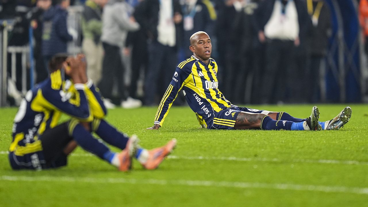 Kasımpaşa maçı sonrası N'Golo Kante'ye sert eleştiri 9