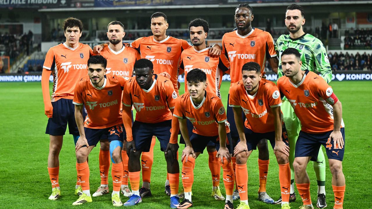 Yapay zeka Süper Lig'in şampiyonunu ve küme düşecek 3 takımı açıkladı! Galatasaray ve Fenerbahçe'nin puan kaybıyla tüm hesaplar altüst oldu: Trabzonspor bile potaya girdi 18