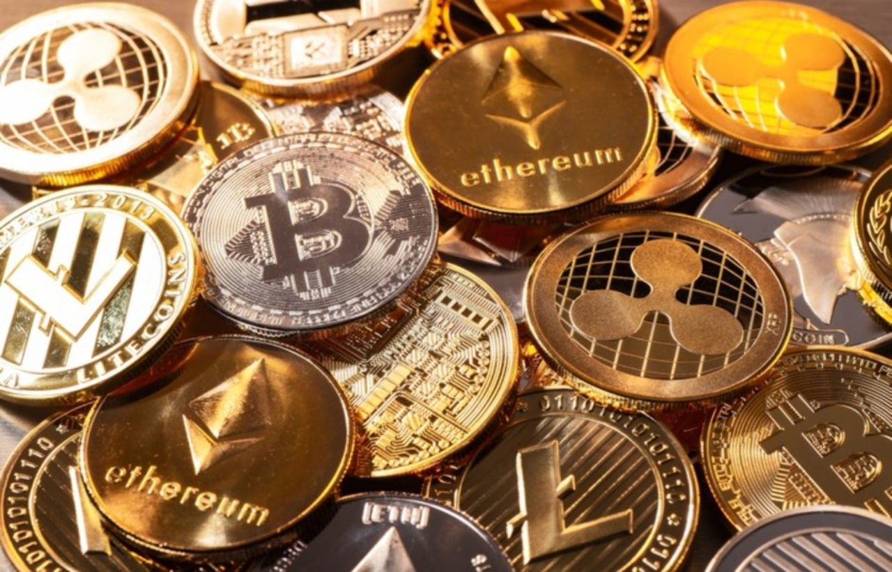 Bitcoin’de çöküş derinleşiyor! 64 bin doların altına indi, piyasa değerinden 2,1 trilyon dolar silindi 4