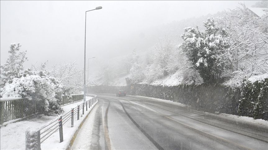 Meteoroloji’den yeni kar tahmini geldi: Birçok il beyaza bürünecek 4