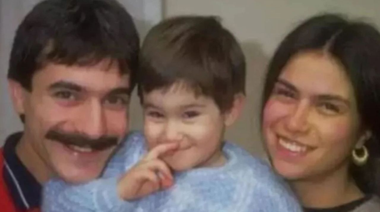 MEHMET ALİ ERBİL KAÇ KEZ EVLENDİ? Mehmet Ali Erbil'in eşleri kim, kaç çocuğu var? 4