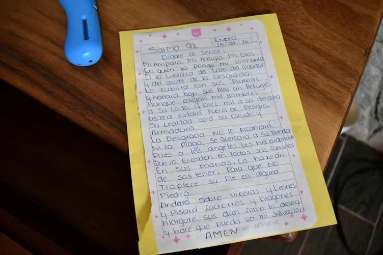 Baronun 'mütevazı' sığınağı! El Mencho'nun öldürüldüğü villadan şok görüntüler: Aziz heykelleri ve ilaç dolapları dikkat çekti 12