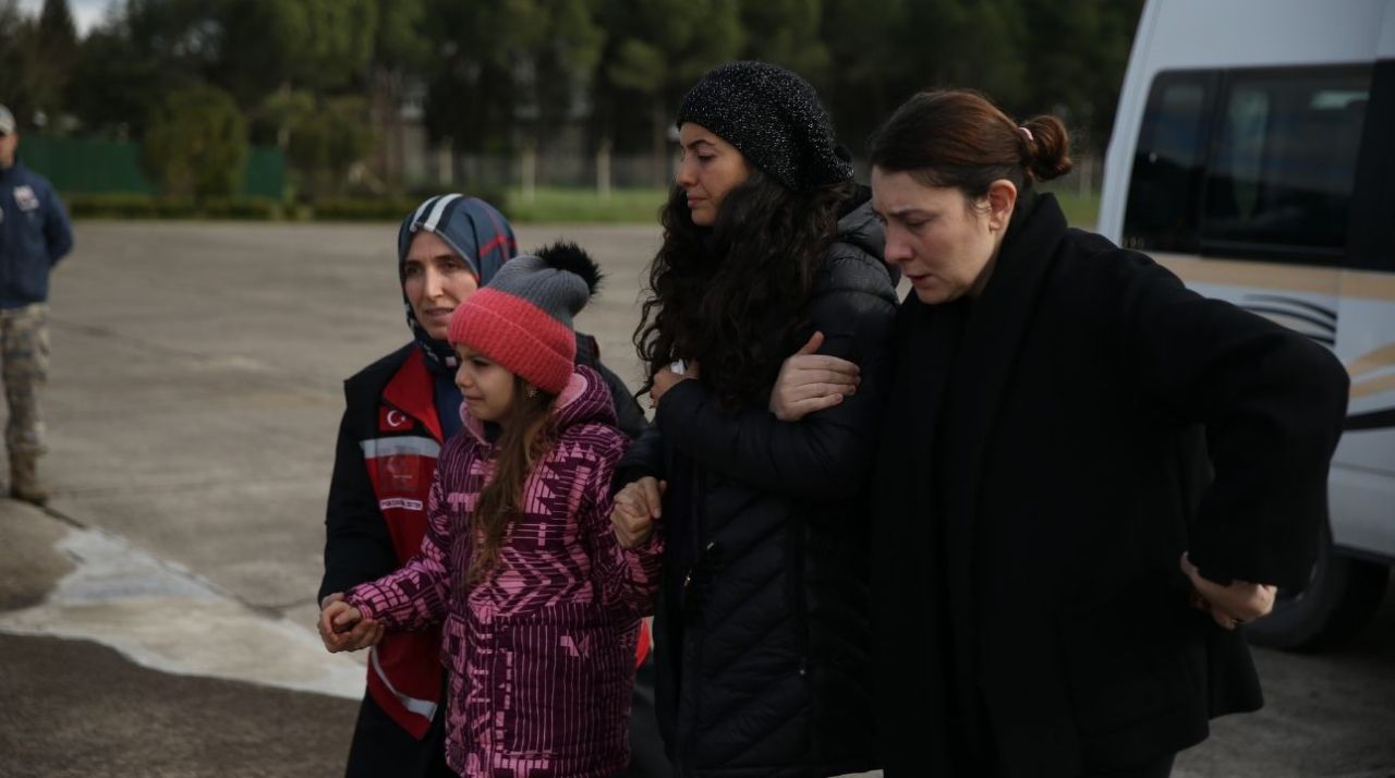 Balıkesir'de F-16 kazasında şehit olan İbrahim Bolat'a veda 6