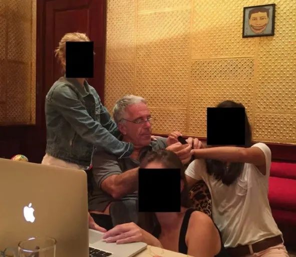 Lanetli daireden ilk kareler! Sapık milyarder Epstein'in Paris'teki 18 odalı 'zevk sarayı' kan dondurdu! Deri duvarlar ve av partisi detayı... 11