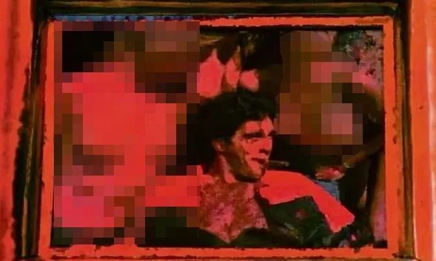 Lanetli daireden ilk kareler! Sapık milyarder Epstein'in Paris'teki 18 odalı 'zevk sarayı' kan dondurdu! Deri duvarlar ve av partisi detayı... 1