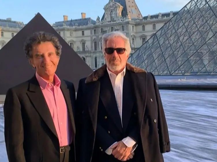 Lanetli daireden ilk kareler! Sapık milyarder Epstein'in Paris'teki 18 odalı 'zevk sarayı' kan dondurdu! Deri duvarlar ve av partisi detayı... 7