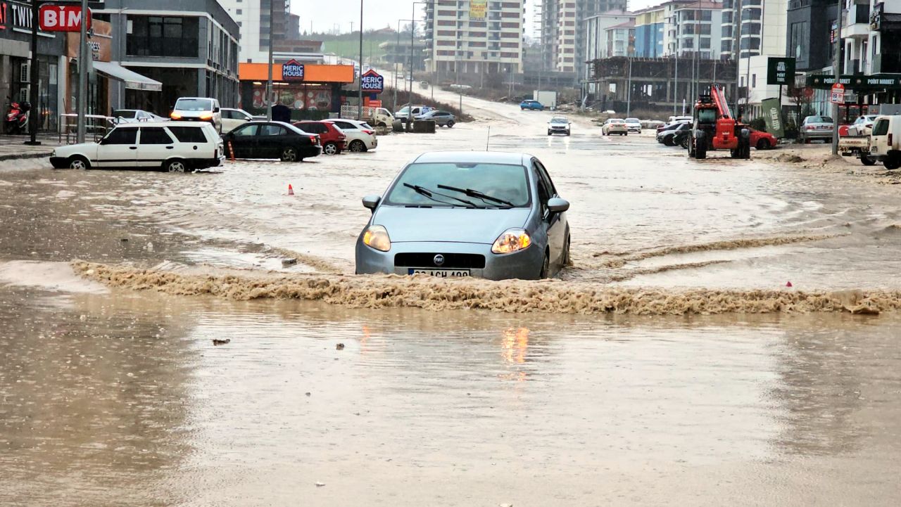 Meteoroloji yarını işaret etti: Marmara buz kesecek 2